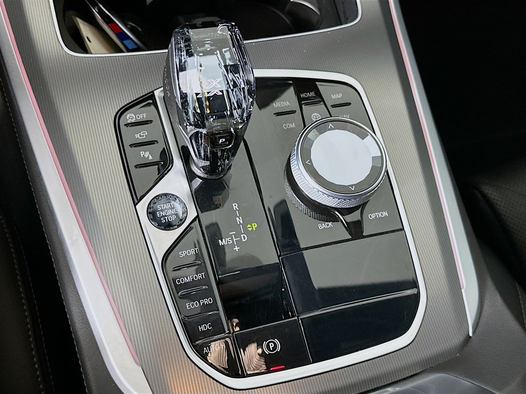 Thumbnail: 2023 BMW X5 - 17