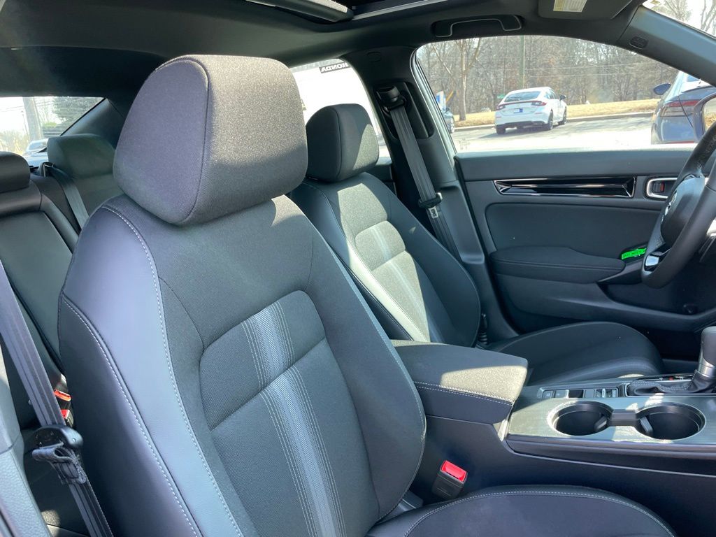 Thumbnail: 2026 Honda Civic - 31