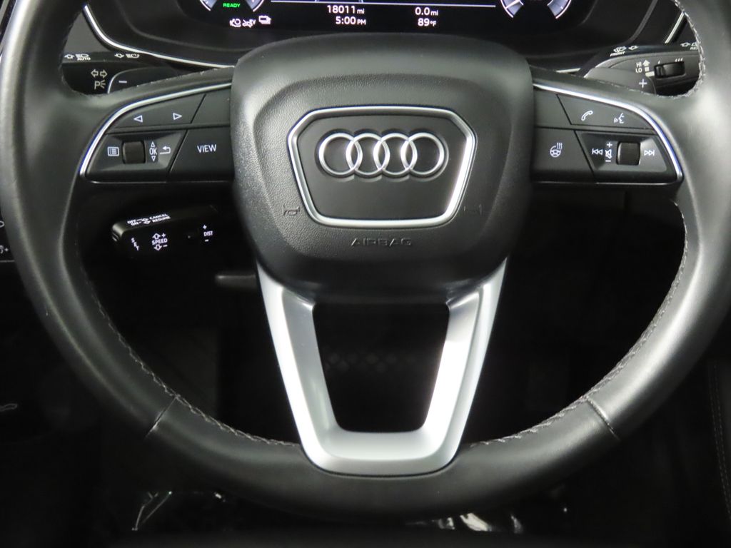 Thumbnail: 2023 Audi Q5 - 17