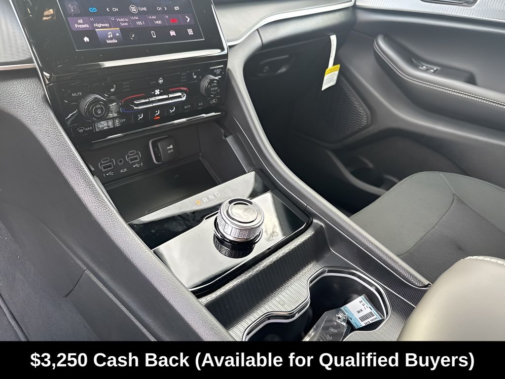 New Car 2025 Jeep Grand Cherokee  For Sale Under $40,000 In Austin, Texas