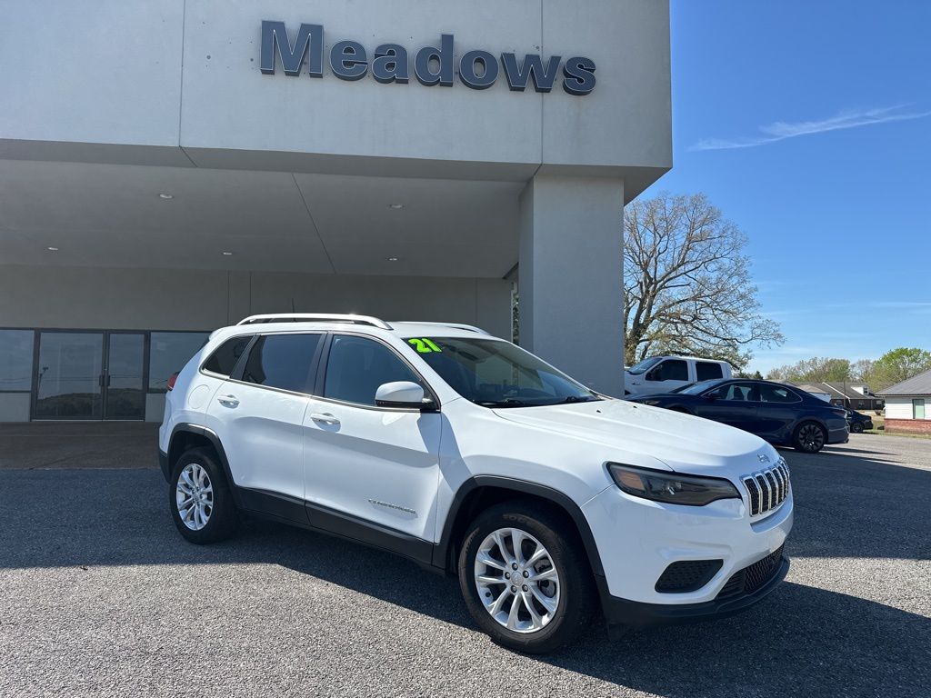 Bright White Clearcoat 2021 Jeep Cherokee Latitude FWD SUV / Crossover Front-Wheel Drive 9-Speed Automatic