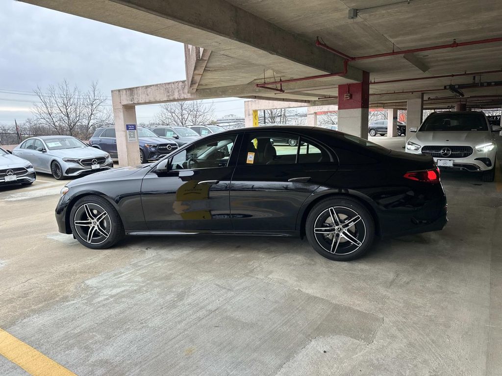 Thumbnail: 2026 Mercedes-Benz E-Class - 8