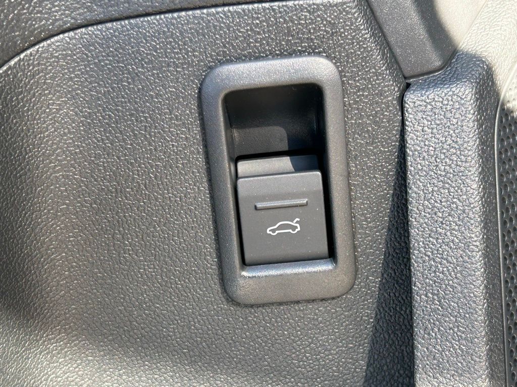 New 2026 Black Audi  image 19