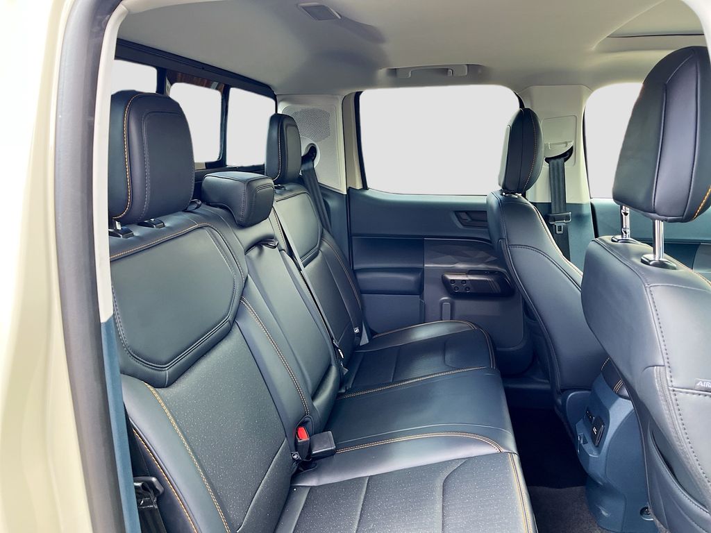 Used 2025 Beige Ford Tremor image 27