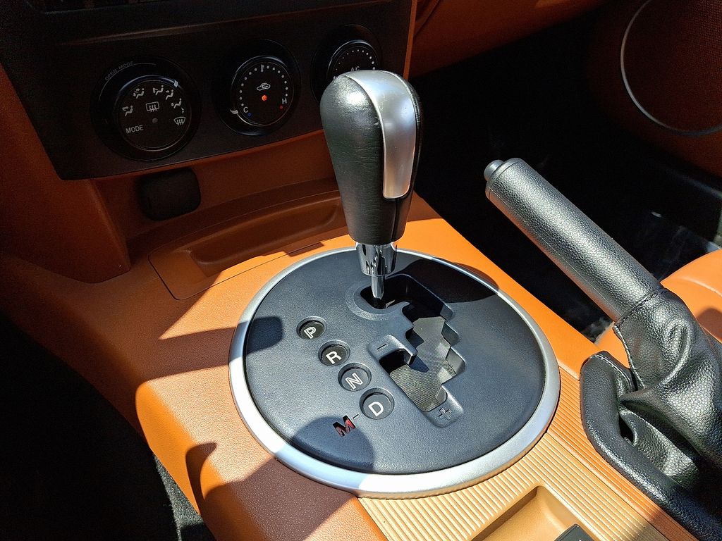 Thumbnail: 2006 Mazda MX-5 Miata - 18