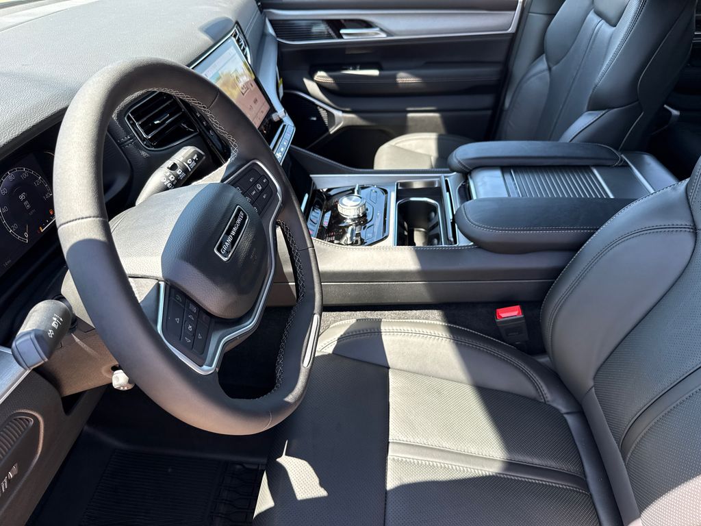 New 2026 Jeep Grand Wagoneer SUV