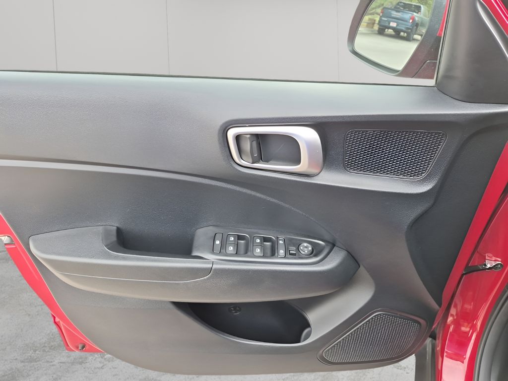 Used Car 2022 Hyundai Venue  Sel For Sale Under $20,000 In Austin, Texas