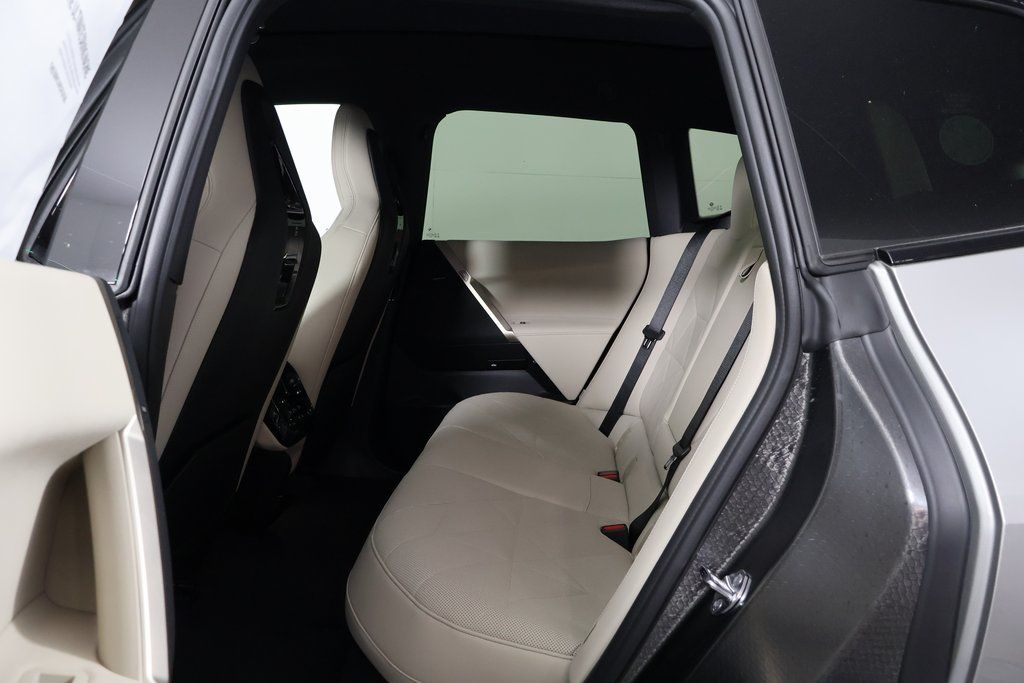 Thumbnail: 2026 BMW iX - 6