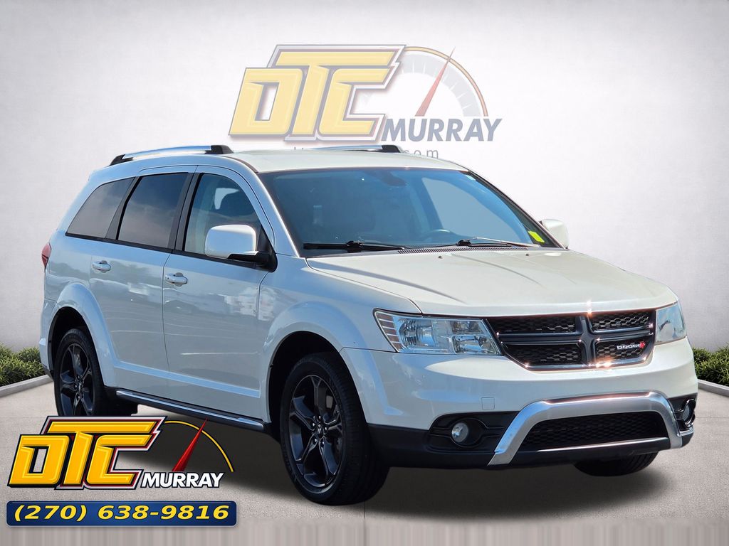 White Noise Tri-Coat 2019 Dodge Journey Crossroad FWD SUV / Crossover Front-Wheel Drive 6-Speed Automatic