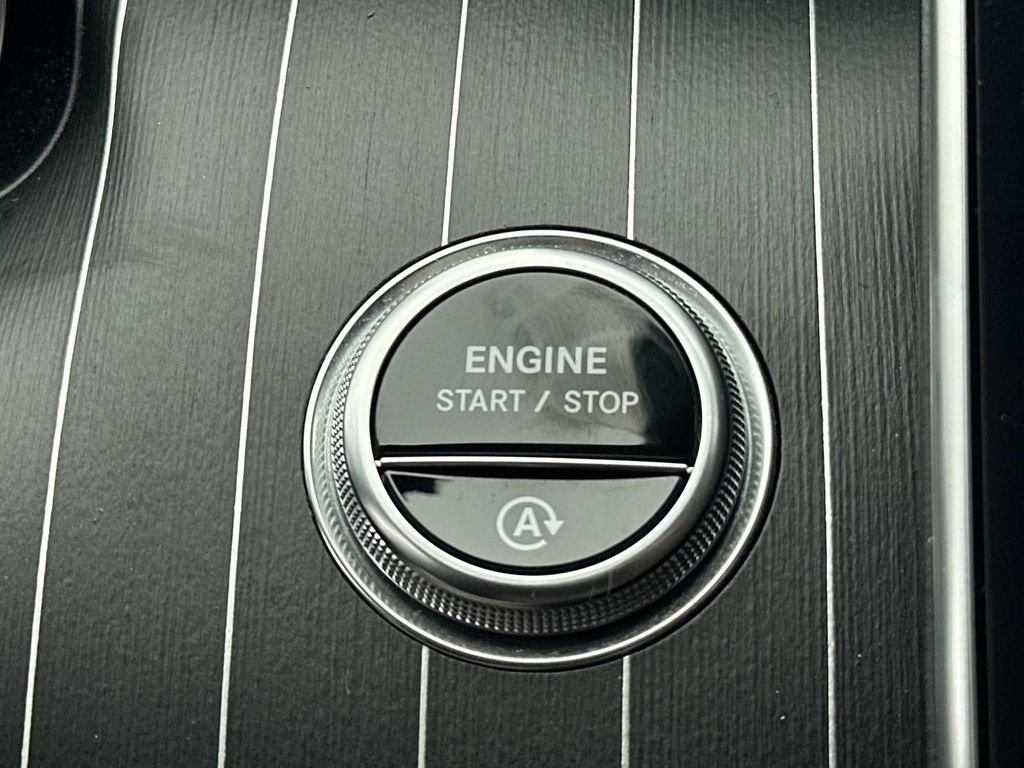 Thumbnail: 2024 Mercedes-Benz C-Class - 23