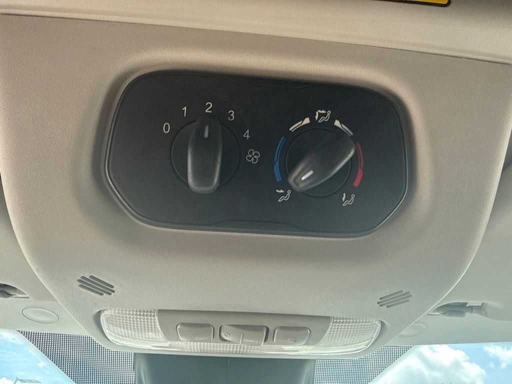 2018 Ford Transit-350 XLT