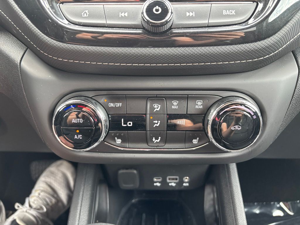 Used 2023 Chevrolet TrailBlazer SUV