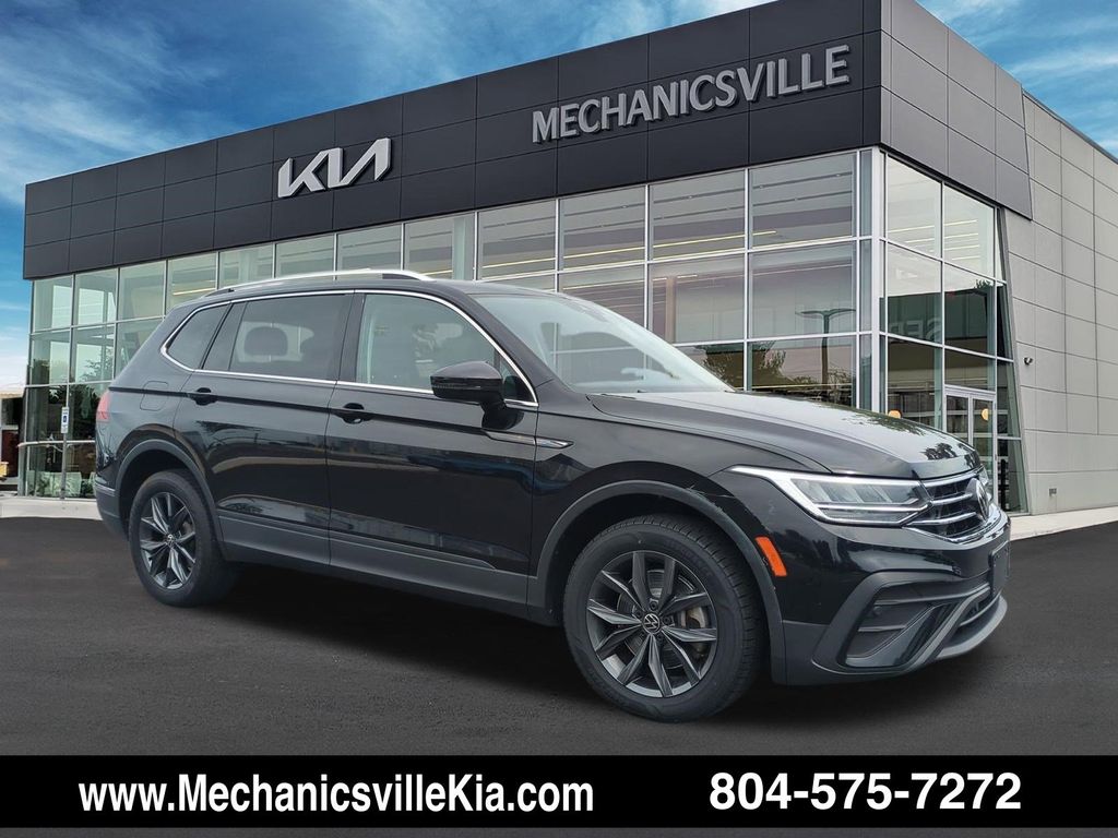 Black 2022 Volkswagen Tiguan SE 4Motion SUV / Crossover All-Wheel Drive 8-Speed Automatic