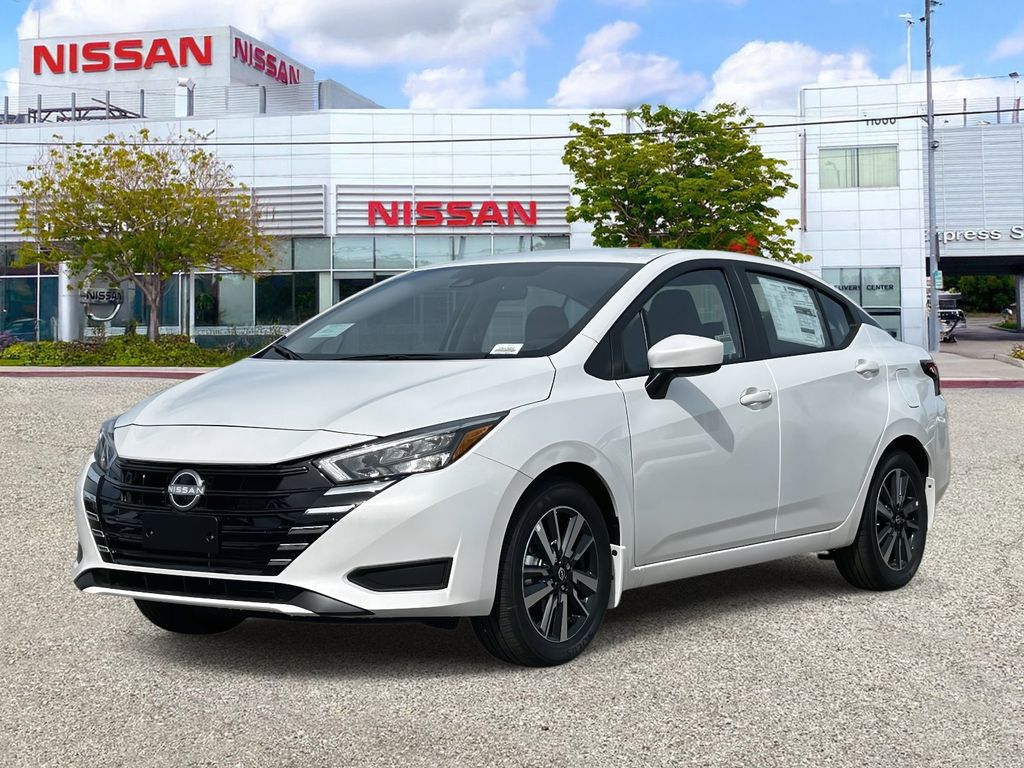 2025 Nissan Versa 1.6 SV