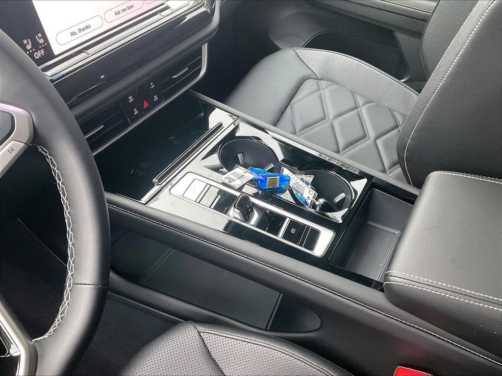 2026 Volkswagen Atlas — photo 14
