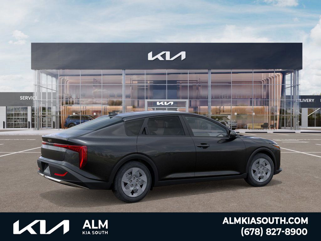 2025 Kia K4 LX photo 5