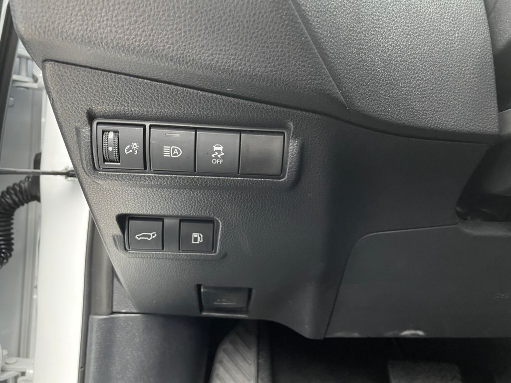 Thumbnail: 2024 Toyota Corolla Cross - 20