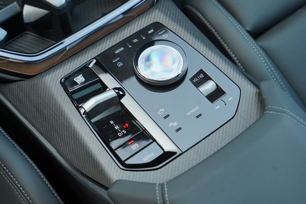 Thumbnail: 2026 BMW X3 - 18
