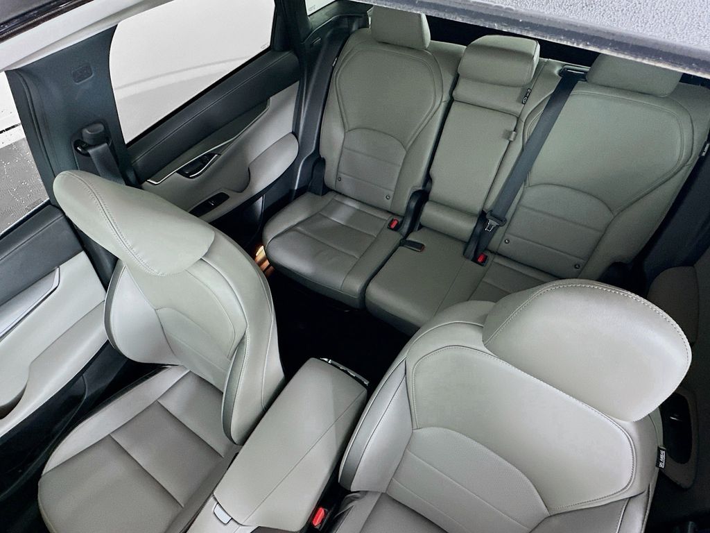 Thumbnail: 2025 INFINITI QX50 - 21