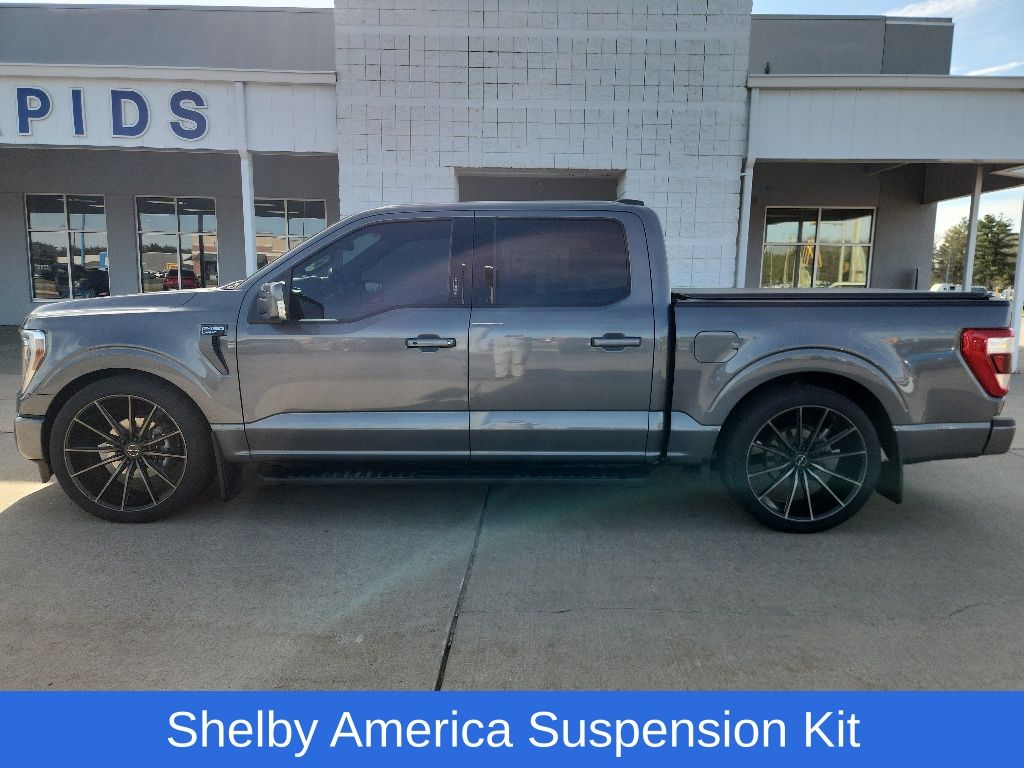 View vehicle photo 4