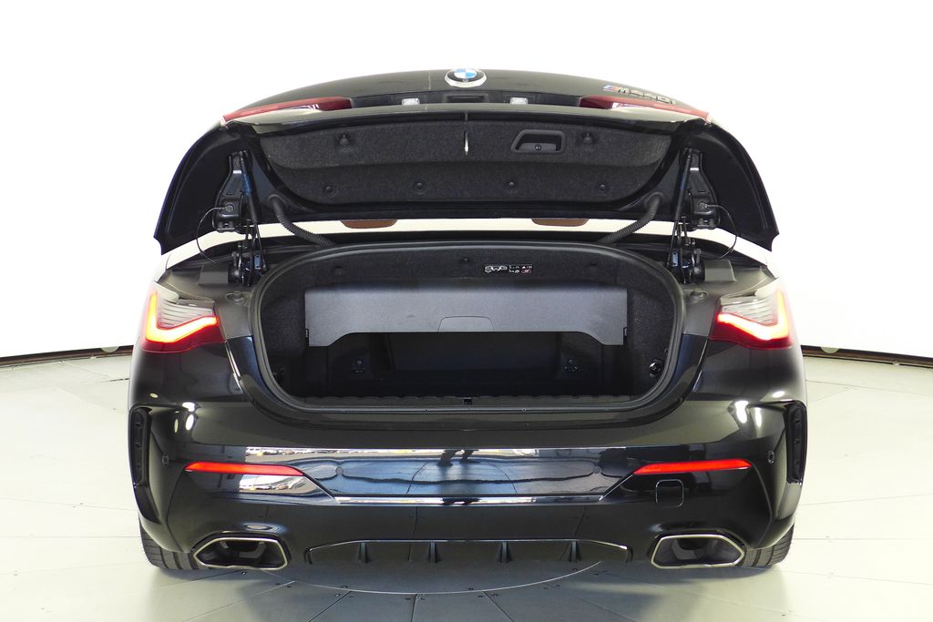 Thumbnail: 2023 BMW 4 Series - 10