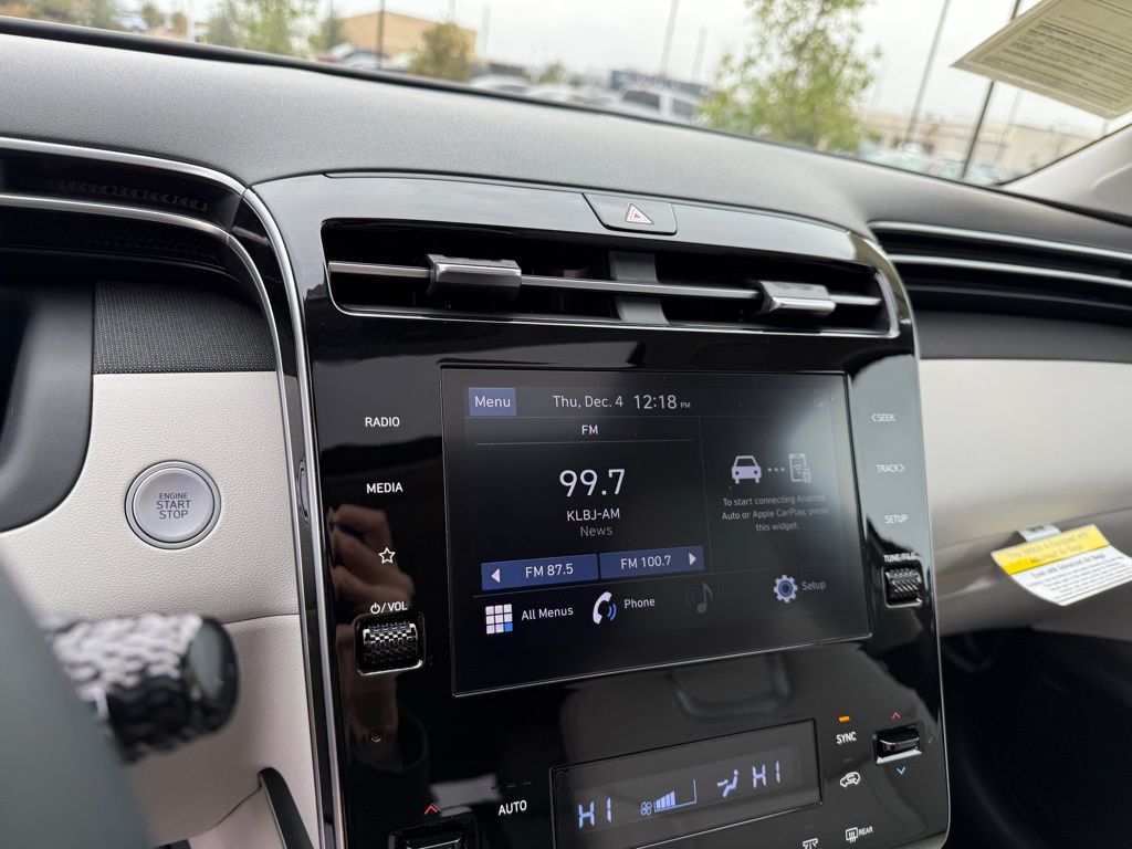 Thumbnail: 2022 Hyundai Tucson - 17