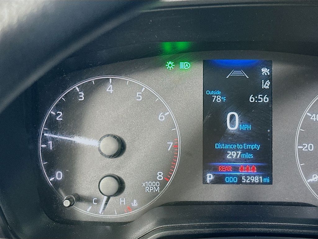 2023 Toyota Corolla LE 12