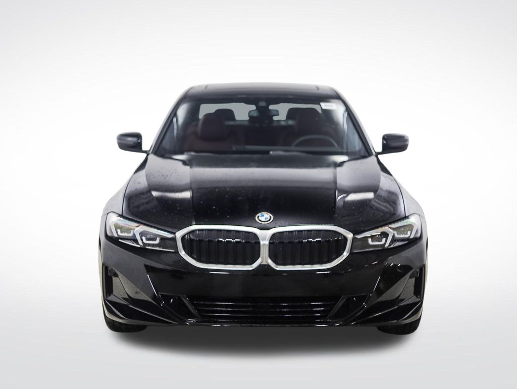 Thumbnail: 2026 BMW 3 Series - 8