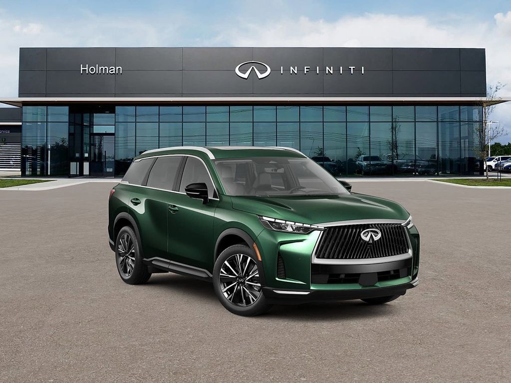 New 2027 Deep Emerald INFINITI LUXE image 4