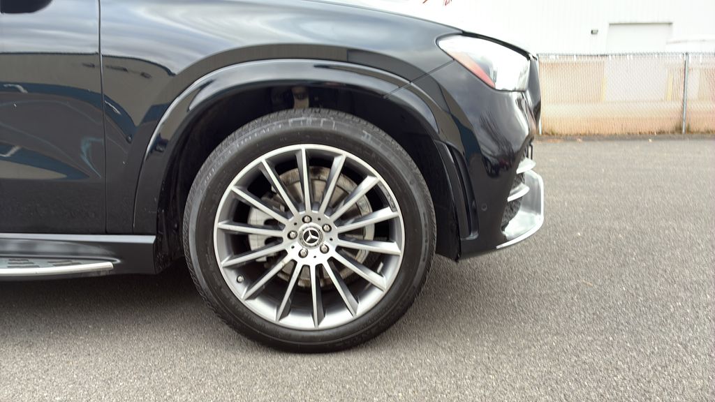 used 2022 Mercedes-Benz GLE car, priced at $32,200