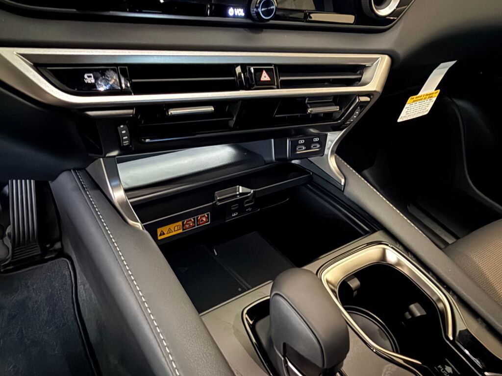 Thumbnail: 2026 Lexus RX - 10