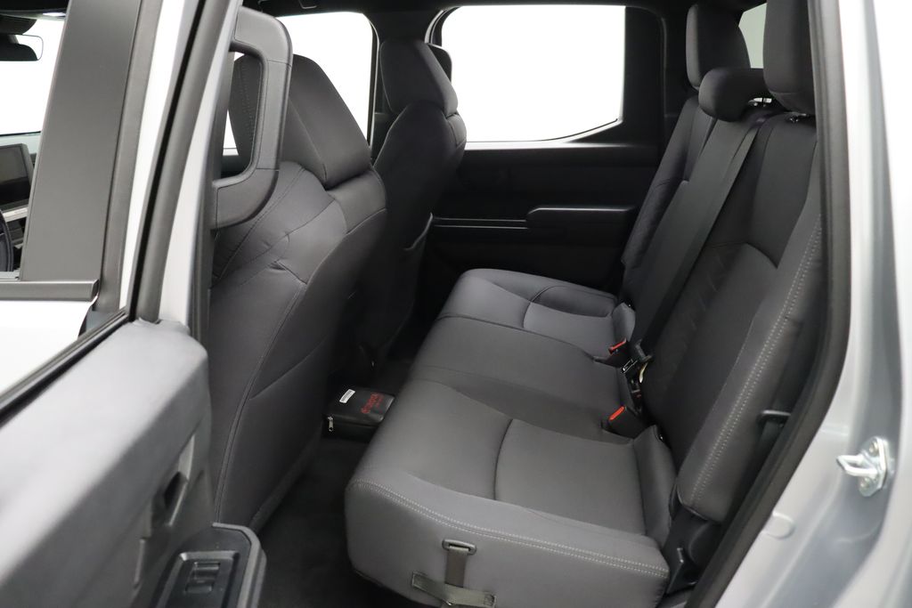 2024 Toyota Tacoma SR5 19