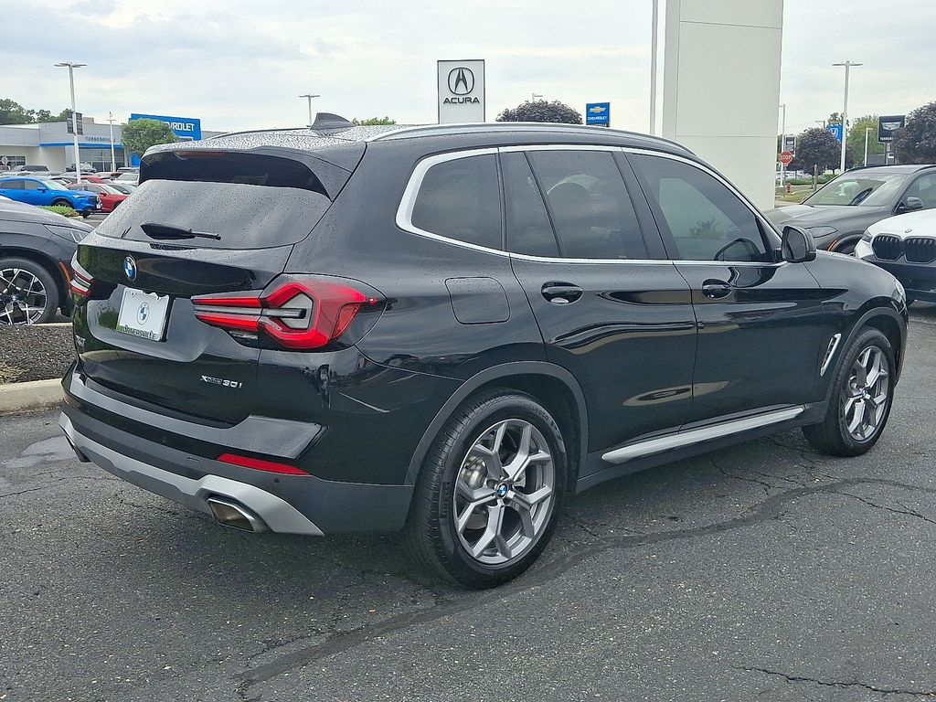 Thumbnail: 2023 BMW X3 - 6