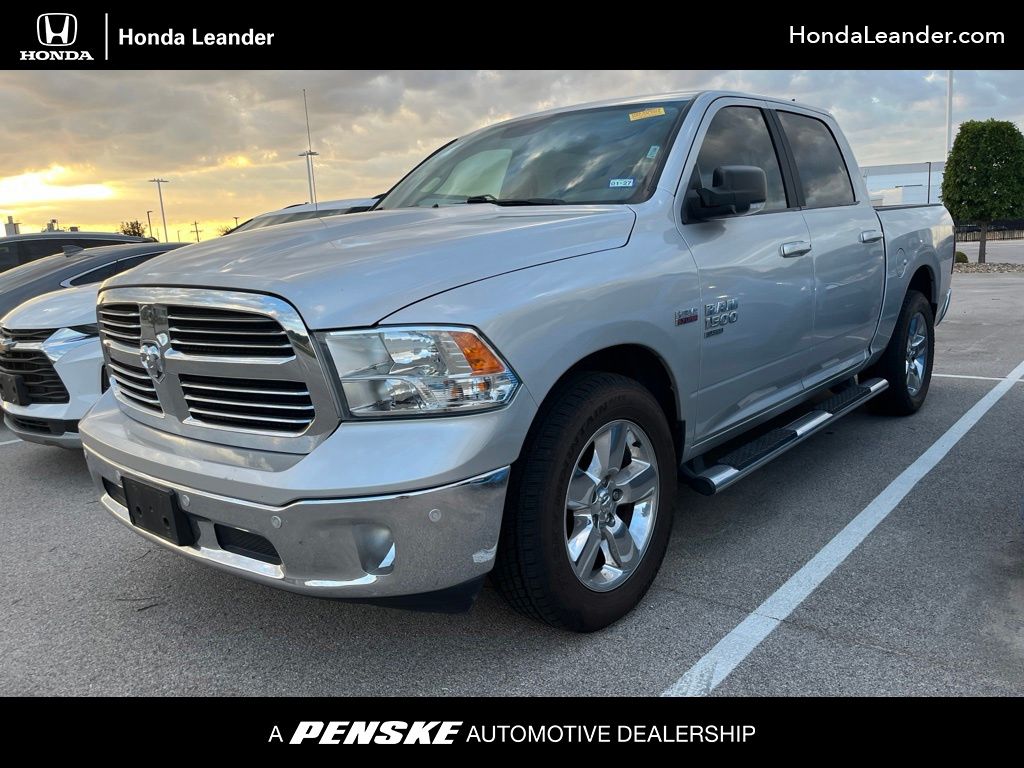 Thumbnail: 2019 RAM 1500 Classic - 1