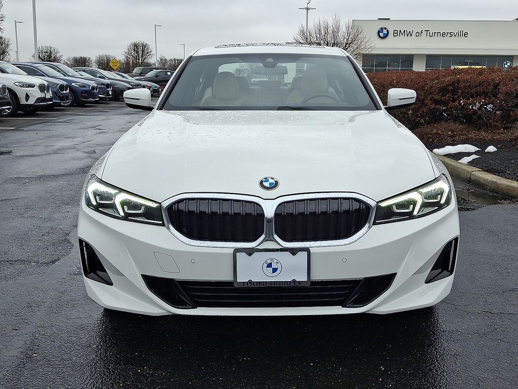 Thumbnail: 2024 BMW 3 Series - 2