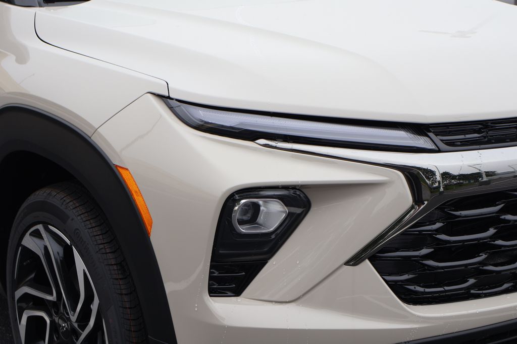 Thumbnail: 2026 Chevrolet TrailBlazer - 3