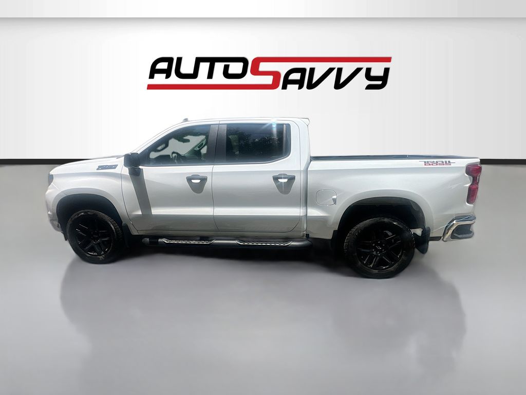 Used 2023 White Chevrolet Custom Trail Boss image 4