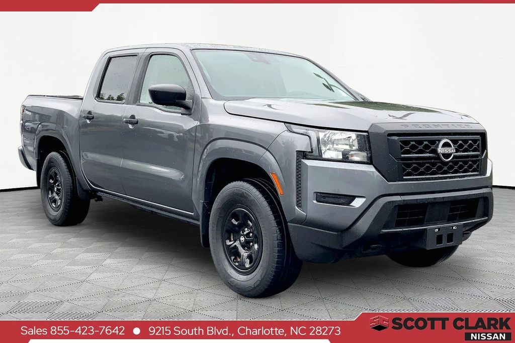 2022 Nissan Frontier S