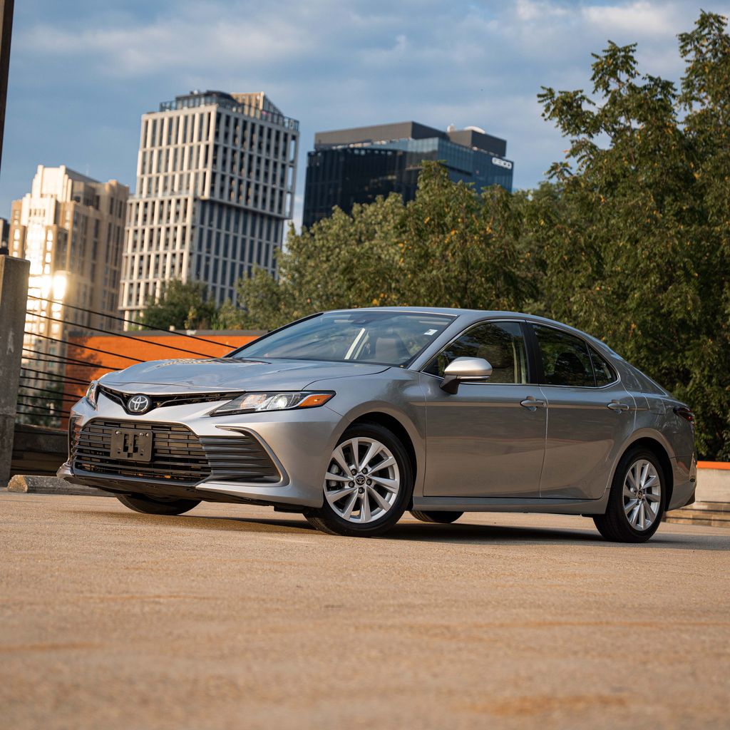 Celestial Silver Metallic 2024 Toyota Camry Sedan Front-Wheel Drive 8-Speed Automatic
