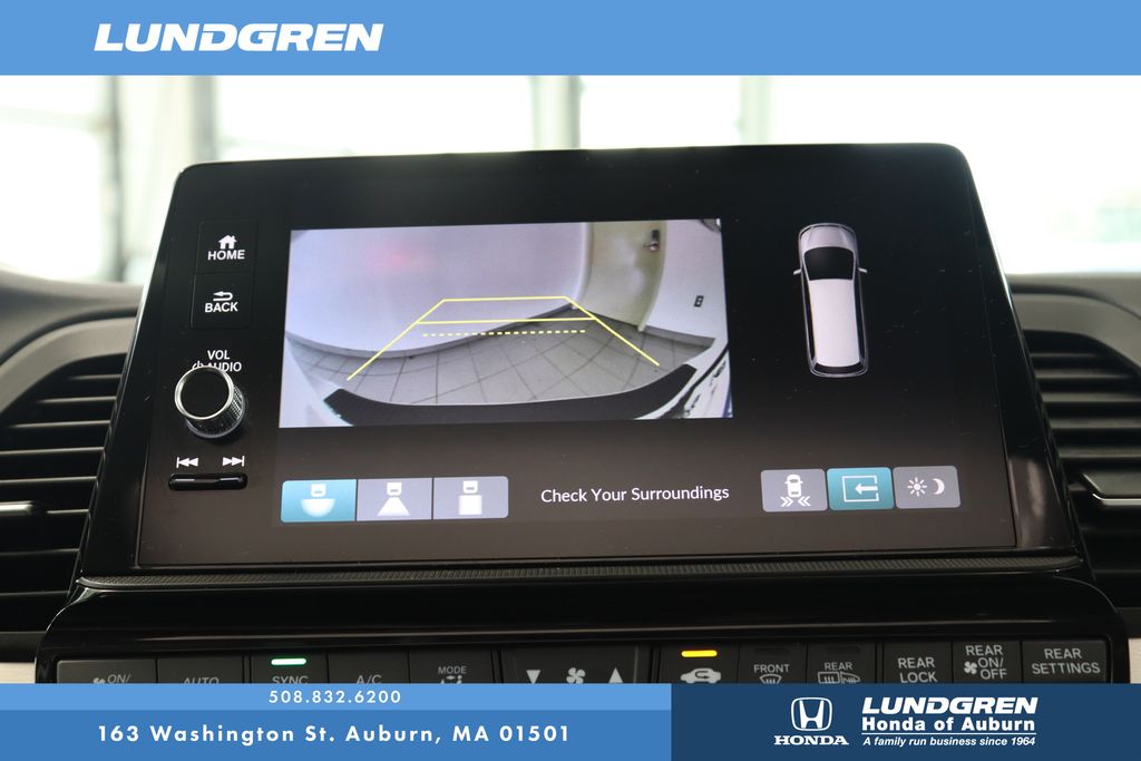 Used 2025 Honda Odyssey Van