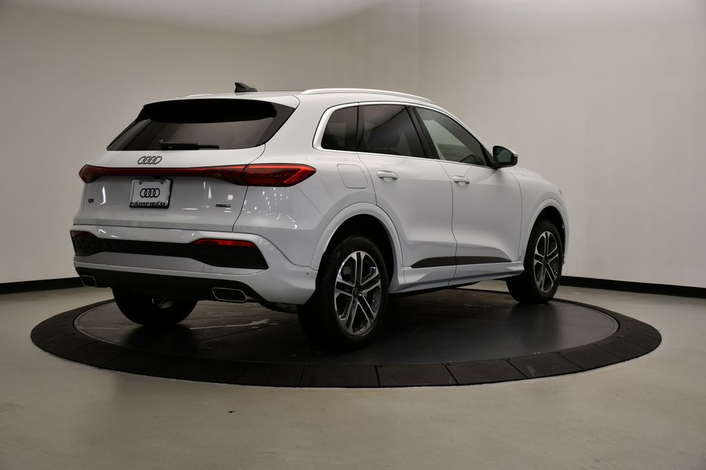 Thumbnail: 2025 Audi Q5 - 5