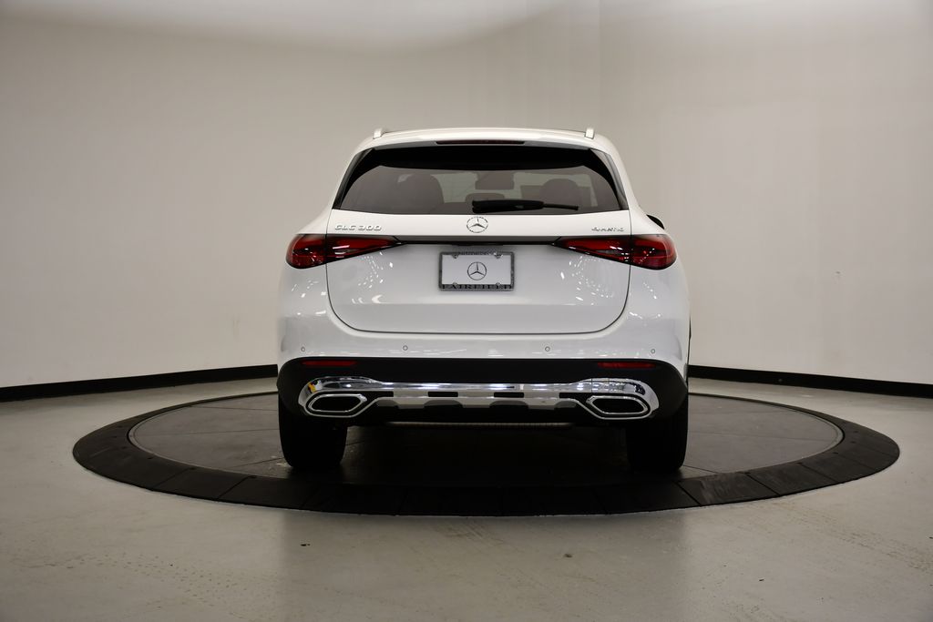 Thumbnail: 2026 Mercedes-Benz GLC - 4