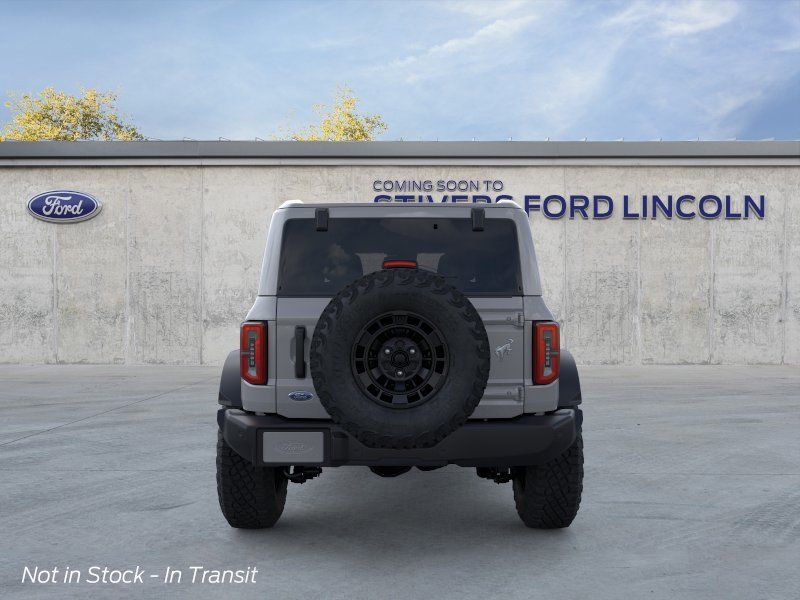 2026 Avalanche Gray Ford Bronco Outer Banks 4X4 SUV