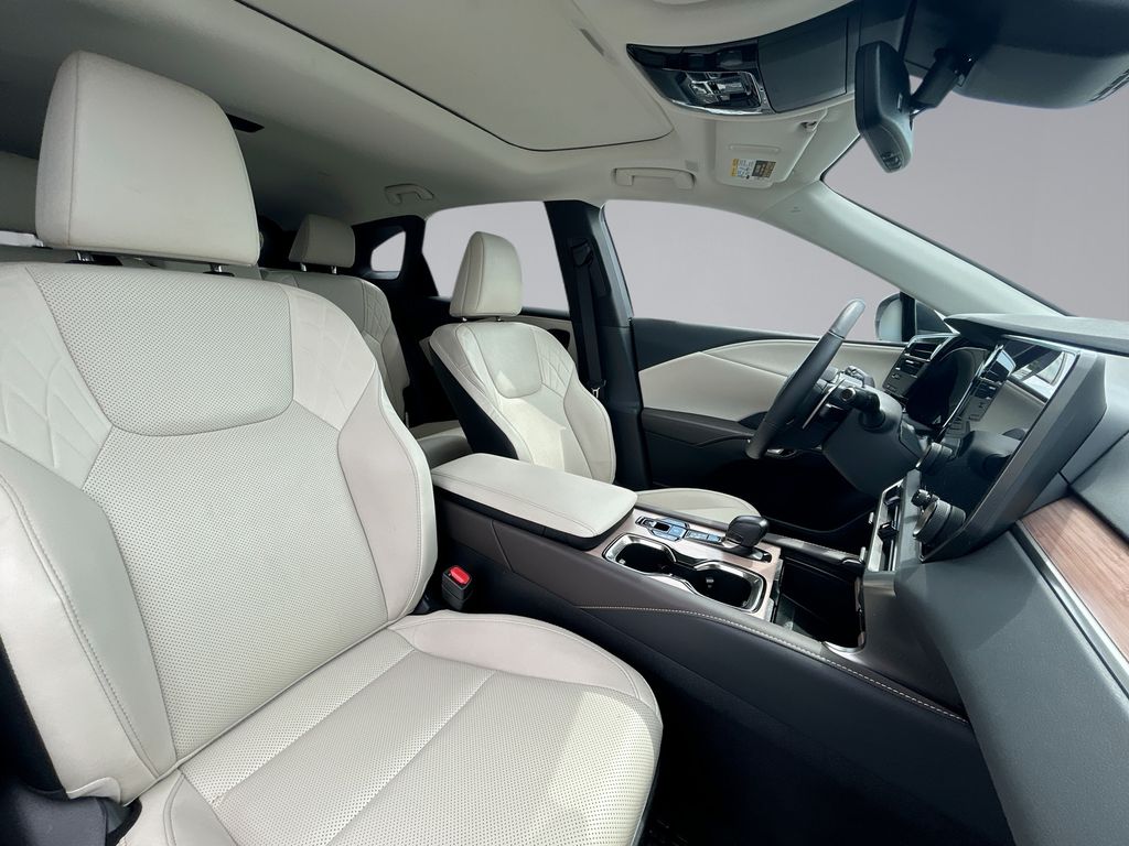 Thumbnail: 2024 Lexus RX - 14
