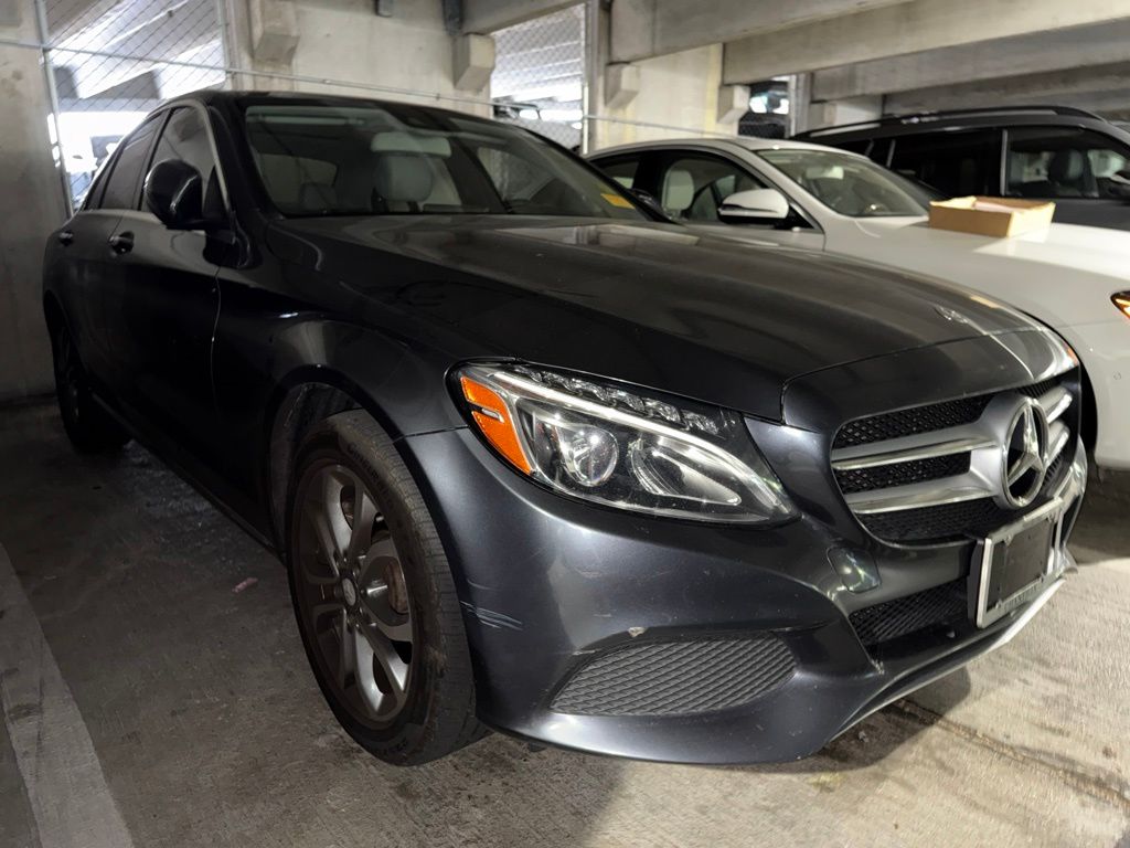 Thumbnail: 2016 Mercedes-Benz C-Class - 2