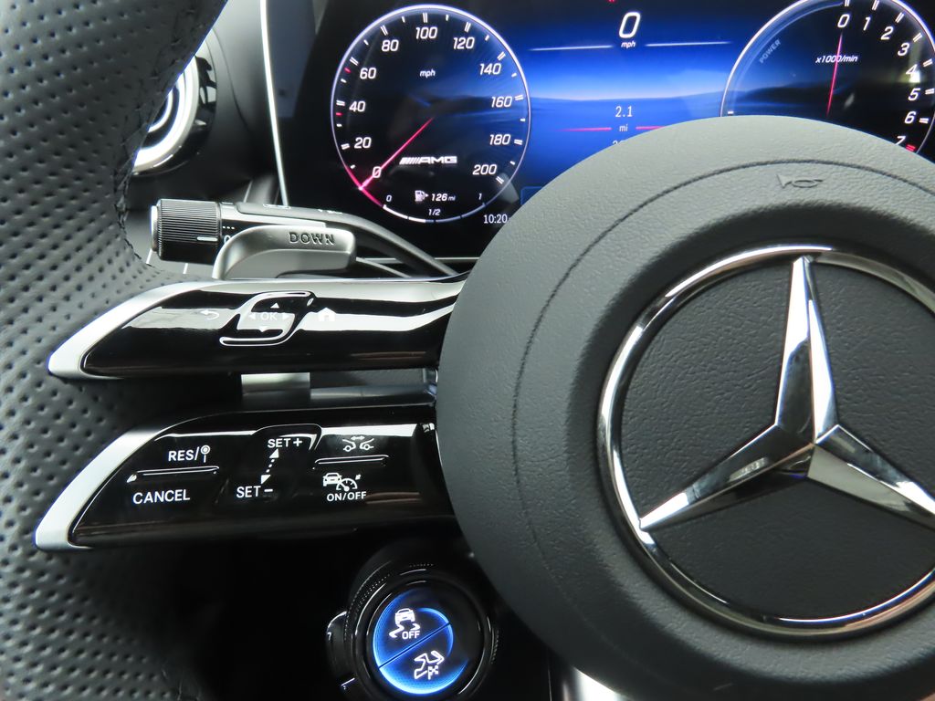 Thumbnail: 2025 Mercedes-Benz GLC - 11