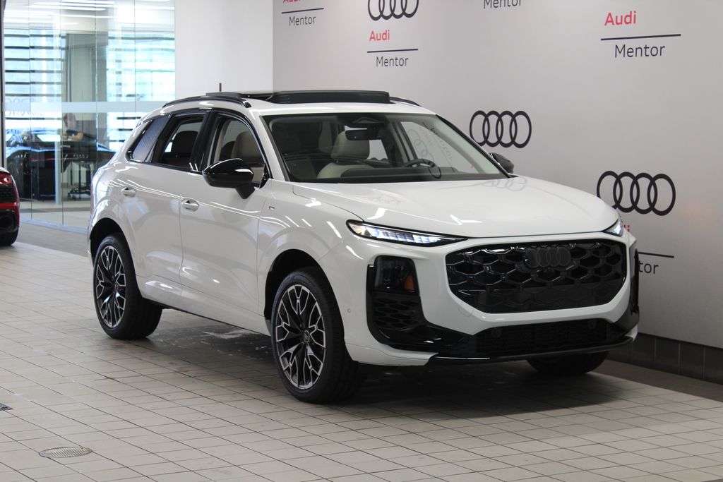 Thumbnail: 2026 Audi Q3 - 8