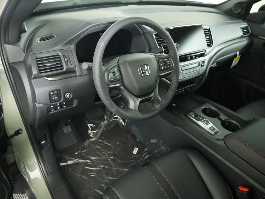 Thumbnail: 2026 Honda Ridgeline - 9