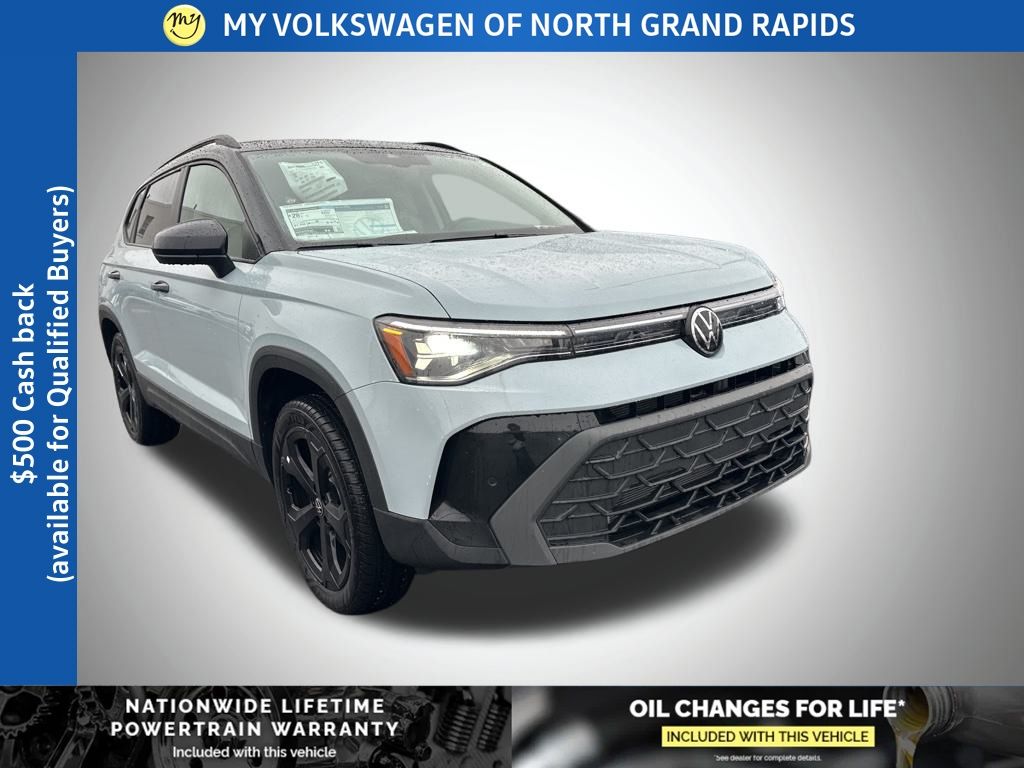 2026 Volkswagen Taos SE Black 4Motion