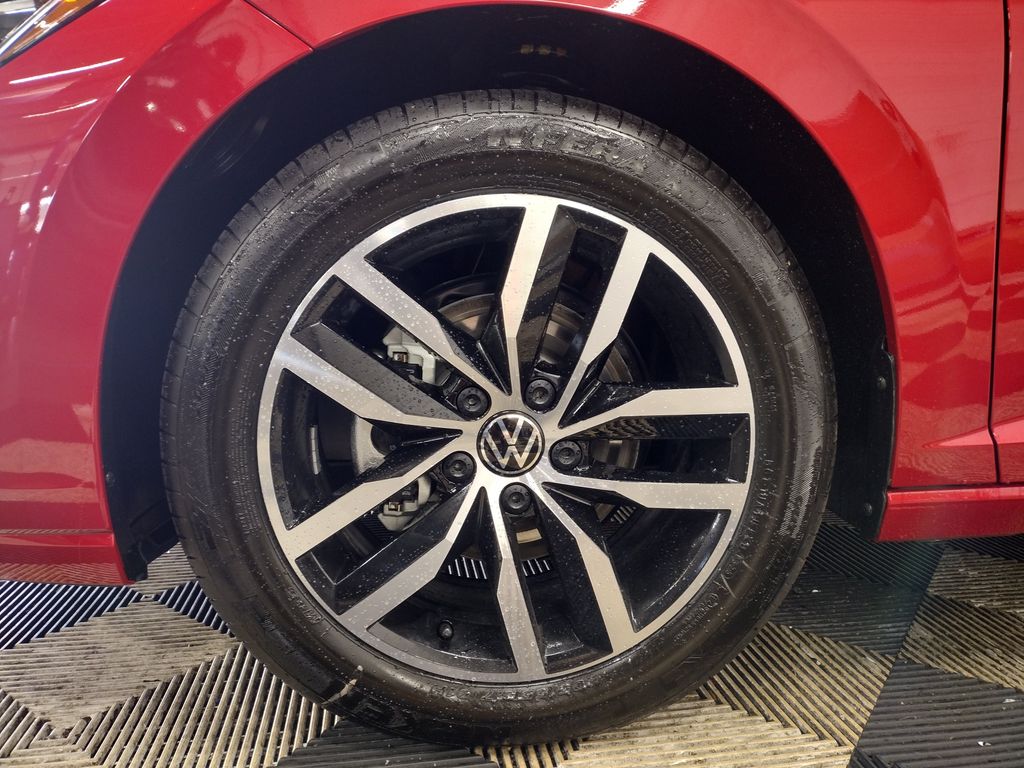 2025 Volkswagen Jetta 1.5T SE